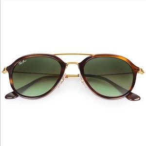 Ray-Ban Sunglasses - RB4253